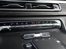 Mercedes-Benz V-Klasse 300d - Avantgarde - DC - 4-matic - 360 Cam - Multibeam - Elektrische schuifdeuren - Digitale spiegel - Volle auto - Rijklaar thumbnail 37