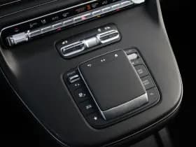 Mercedes-Benz V-Klasse 300d - Avantgarde - DC - 4-matic - 360 Cam - Multibeam - Elektrische schuifdeuren - Digitale spiegel - Volle auto - Rijklaar thumbnail 38