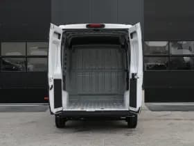 Opel Movano 33 2.2 CDTI 140pk L2H2 - Airco - Camera - Cruise - Blind Spot - 270 deuren - Rijklaar thumbnail 10