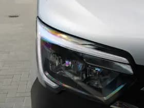 Renault Master T35 2.3 dCi 180pk L3H2 - Airco - Navigatie - Camera - Cruise - Parkeersensoren - 105l tank - Rijklaar thumbnail 29