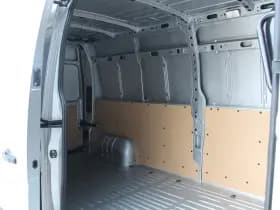 Renault Master T35 2.3 dCi 180pk L3H2 - Airco - Navigatie - Camera - Cruise - Parkeersensoren - 105l tank - Rijklaar thumbnail 5