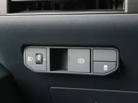 Kia PV5 L2H1 Essential 71.2 kWh 164pk - 416km WLTP - Stoel/Stuurverwarming - Keyless - V2L - Camera - ACC met stuurhulp - Rijklaar thumbnail 19