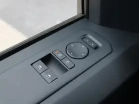 Kia PV5 L2H1 Essential 71.2 kWh 164pk - 416km WLTP - Stoel/Stuurverwarming - Keyless - V2L - Camera - ACC met stuurhulp - Rijklaar thumbnail 18