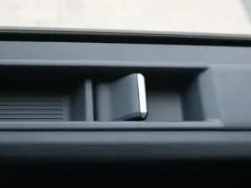 Kia PV5 L2H1 Essential 71.2 kWh 164pk - 416km WLTP - Stoel/Stuurverwarming - Keyless - V2L - Camera - ACC met stuurhulp - Rijklaar thumbnail 46