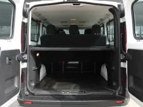 Renault Trafic Passenger 2.0 dCi 120 Grand Life 120pk 9 Zits - Prijs incl. BTW - Airco - Cruise - LED - Navi - Bluetooth - Rijklaar thumbnail 8