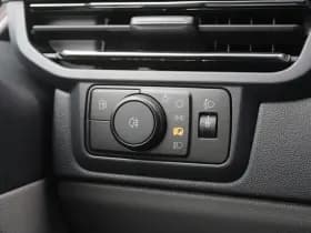 Ford Transit Custom 340 2.5 PHEV L2H1 Limited 232pk 9 Zits - Keyless - ACC - Blindspot - Camera - Carplay - Navi - Prijs excl. BTW - Rijklaar thumbnail 19