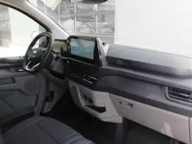 Ford Transit Custom 340 2.5 PHEV L2H1 Limited 232pk 9 Zits - Keyless - ACC - Blindspot - Camera - Carplay - Navi - Prijs excl. BTW - Rijklaar thumbnail 34