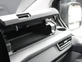 Ford E-Transit Custom 340 L2H1 Limited 65 kWh 218pk - LED - 360 Camera - B&O - ACC - Navi - Stoel/Stuurverwarming - Rijklaar thumbnail 37