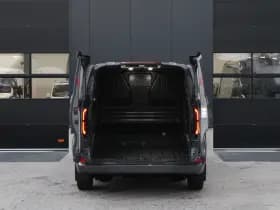 Ford E-Transit Custom 340 L2H1 Limited 65 kWh 218pk - LED - 360 Camera - B&O - ACC - Navi - Stoel/Stuurverwarming - Rijklaar thumbnail 7