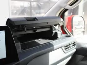 Ford Transit Custom 320 2.0 TDCI L2H1 Limited 170pk - 1+1 Stoelopstelling - 2x Schuifdeur - Adaptive Cruise - Verwarmd stuur - Blind spot - Navigatie - Camera - Draadloos laden - Rijklaar thumbnail 34