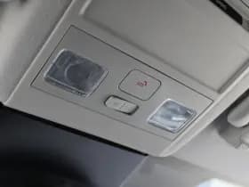 Ford Transit Custom 320 2.0 TDCI L2H1 Limited 170pk - 1+1 Stoelopstelling - 2x Schuifdeur - Adaptive Cruise - Verwarmd stuur - Blind spot - Navigatie - Camera - Draadloos laden - Rijklaar thumbnail 35