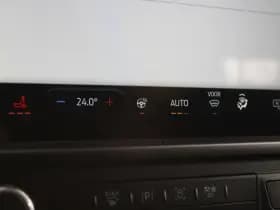 Ford Transit Custom 320 2.0 TDCI L2H1 Trend DC 6 Zits 170pk - Trekhaak - Stoel/Stuurverwarming - Cruise - 70l Tank - LED - Rijklaar thumbnail 28