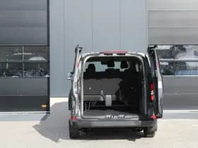 Ford Transit Custom 340 2.5 PHEV L2H1 Kombi Trend 9 zits 232pk - Navi - LED - Stoel-stuurverwarming - Camera - Rijklaar thumbnail 7