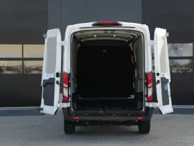 Ford Transit thumbnail 7