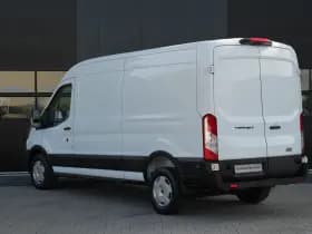 Ford Transit thumbnail 8