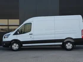 Ford Transit thumbnail 9