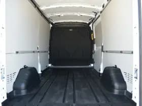 Ford Transit thumbnail 10