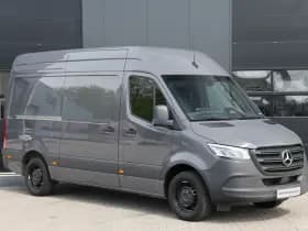 Mercedes-Benz Sprinter thumbnail 3