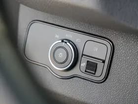 Mercedes-Benz Sprinter thumbnail 36