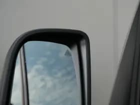 Mercedes-Benz Sprinter thumbnail 42