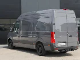 Mercedes-Benz Sprinter thumbnail 8