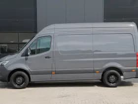 Mercedes-Benz Sprinter thumbnail 9