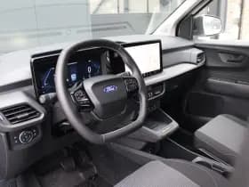 Ford E-Transit Courier thumbnail 2