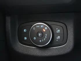 Ford E-Transit Courier thumbnail 26