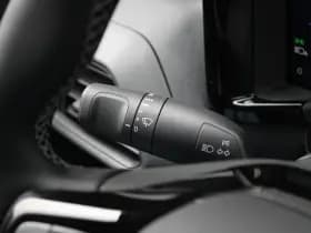 Ford E-Transit Courier thumbnail 28