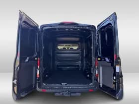 Ford Transit thumbnail 7