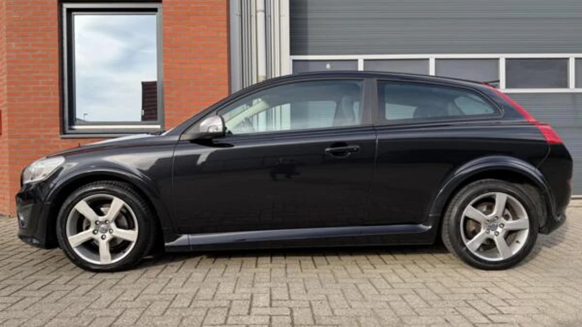 Volvo C30 — foto 1