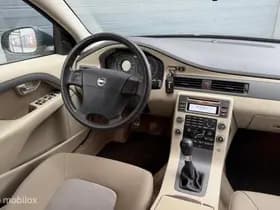 Volvo V70 thumbnail 5