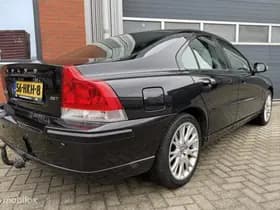 Volvo S60 thumbnail 3