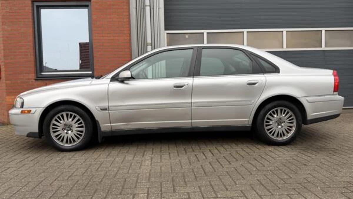 Volvo S80 — foto 1