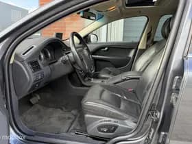 Volvo V70 thumbnail 4