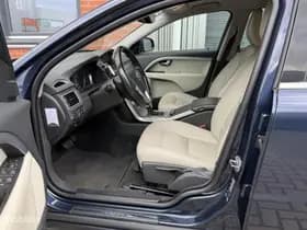 Volvo V70 thumbnail 4