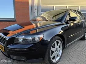 Volvo S40 thumbnail 2