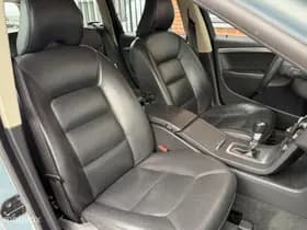 Volvo V70 thumbnail 22