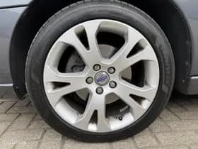 Volvo S60 thumbnail 12