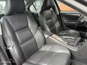 Volvo S60 thumbnail 26