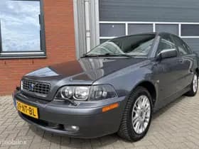 Volvo S40 thumbnail 2