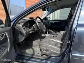 Volvo V70 thumbnail 4