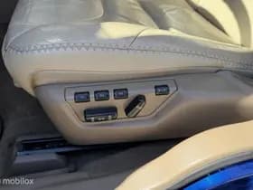 Volvo XC70 thumbnail 24