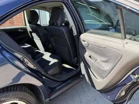Volvo S60 thumbnail 15