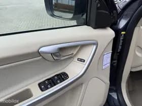 Volvo XC60 thumbnail 19