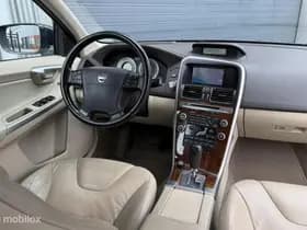 Volvo XC60 thumbnail 5