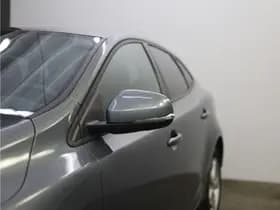 Volvo V40 2.0 D2 Momentum thumbnail 17