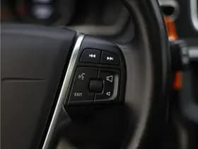 Volvo V40 2.0 D2 Momentum thumbnail 8