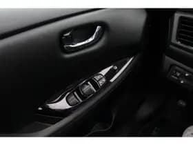 Nissan Leaf thumbnail 21