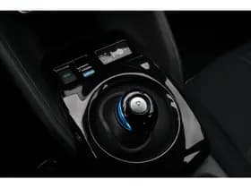 Nissan Leaf thumbnail 24